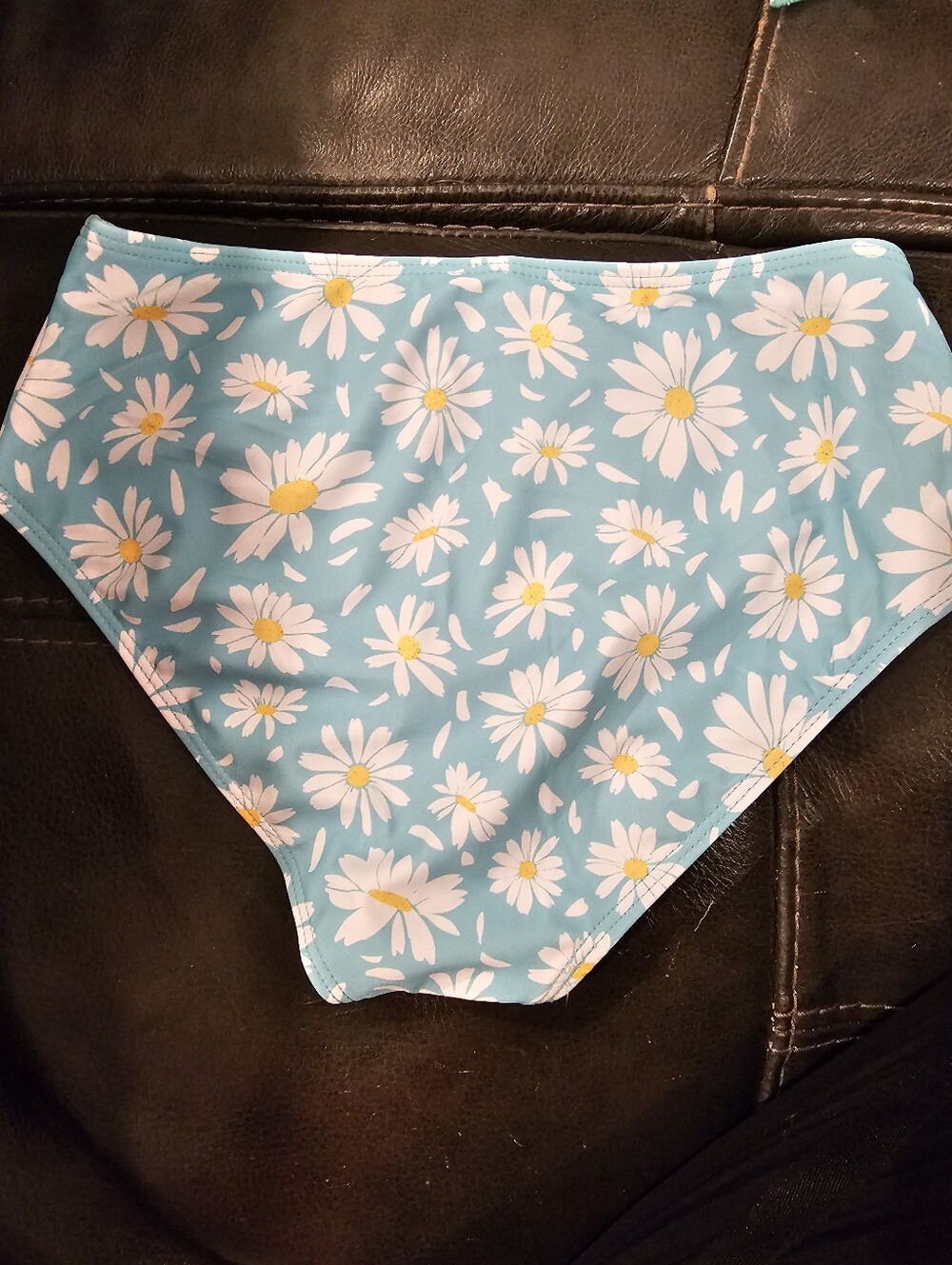 Aqua Kids Daisy Print Two Piece Swimsuit With Matching Cover-Up Size 12 Girls - Picture 3 of 7